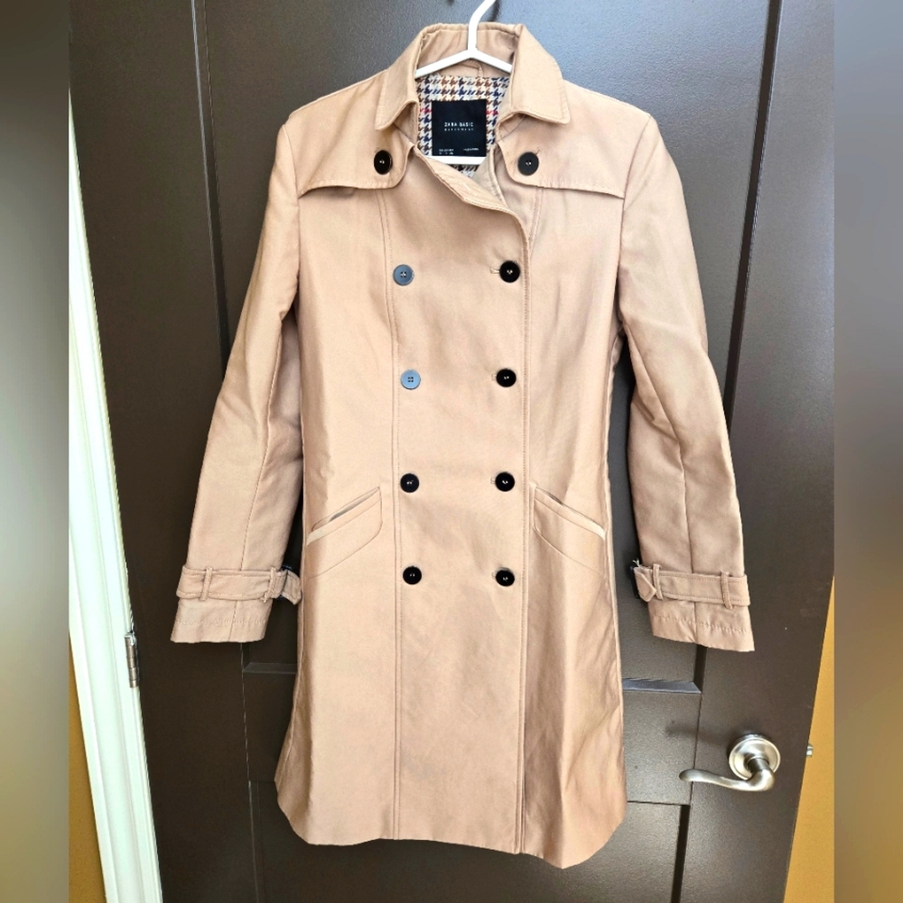 Zara Basic Outerwear Tan Double-Breasted Coat